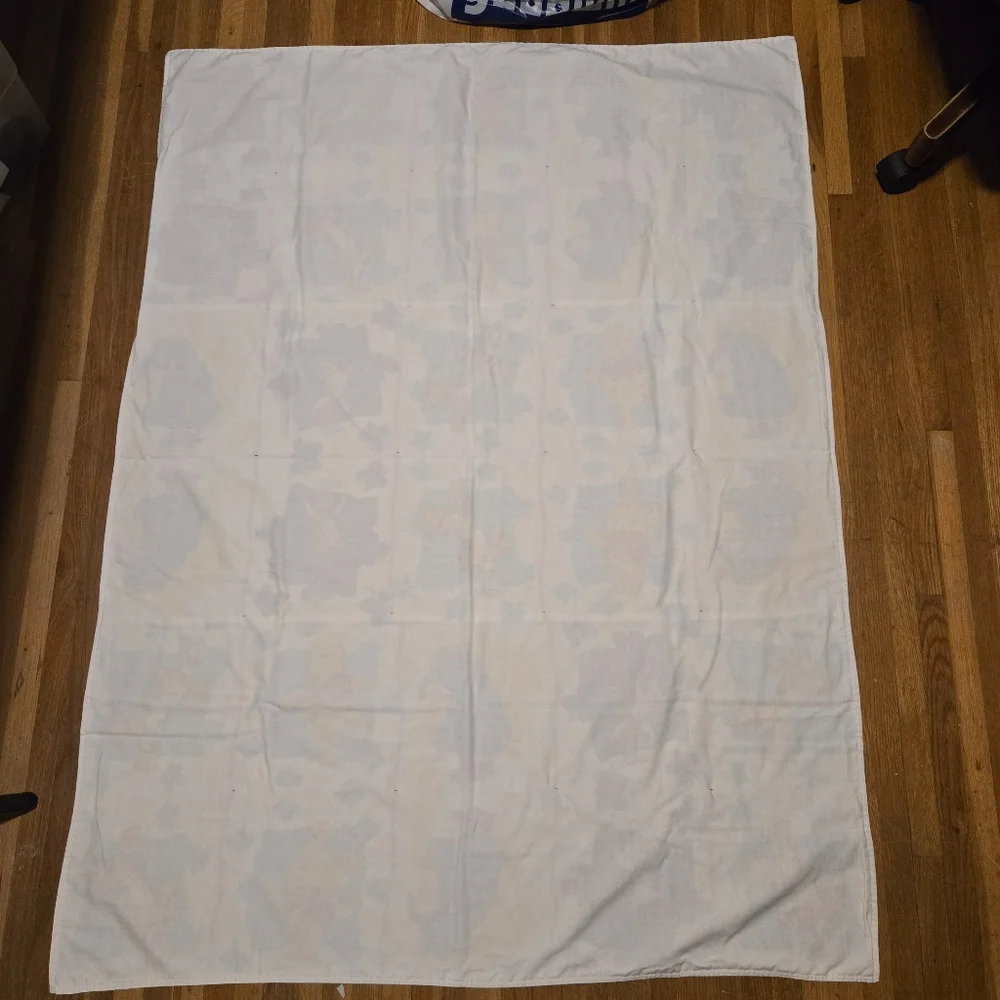 Vintage Disney Winnie the Pooh Crib Size Quilt Blanket Piglet‎ Tigger Eeyore 90s